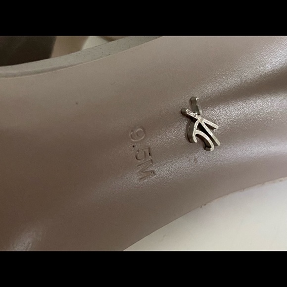 Kenneth Cole Ankle strap heels mules Gray Snake - Picture 13 of 15